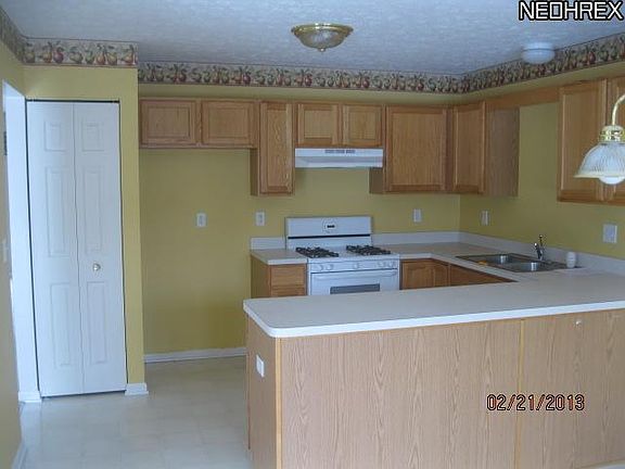3rd image of 6650 Grove Ln