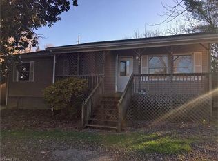 409 Whitmire St, Brevard, NC 28712