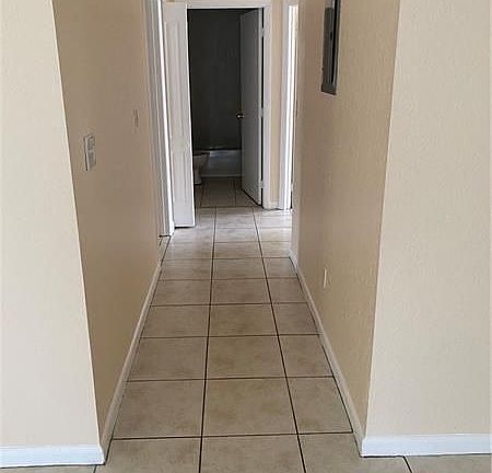 4th image of 1010 NW 3rd Ave