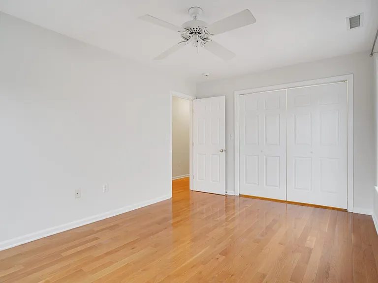 18 Rippowam Rd #2B — Photo 14