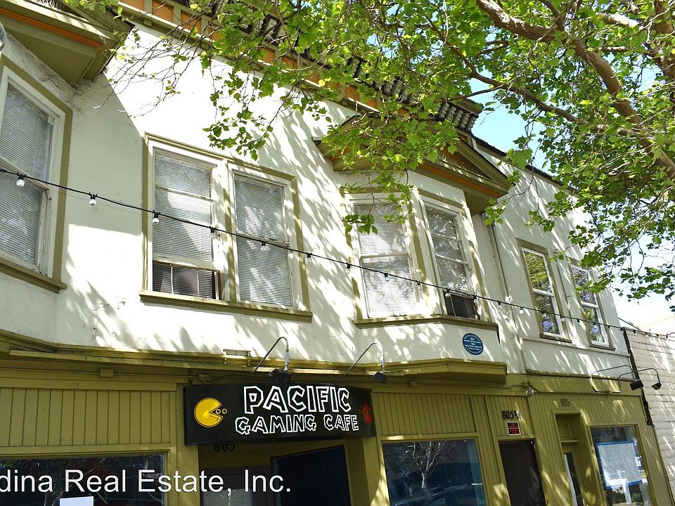 1st image of 805 1/2 Pacific Ave APT 3
