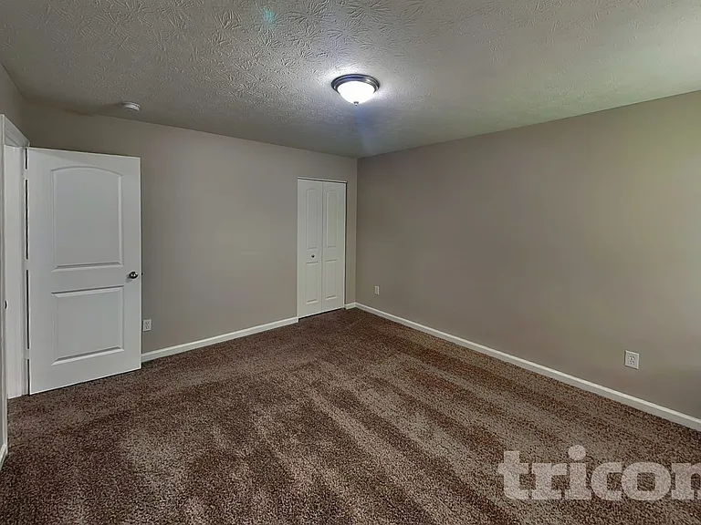 5330 Himalayan Dr — Photo 13
