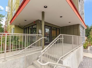 4302 7th Ave NE APT 208, Seattle, WA 98105