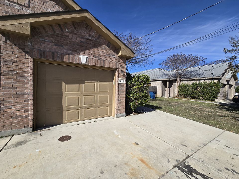 1st image of 243 Rosalie Dr #B