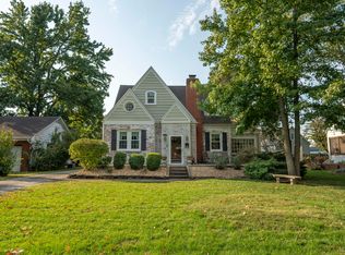 810 E University St, Springfield, MO 65807