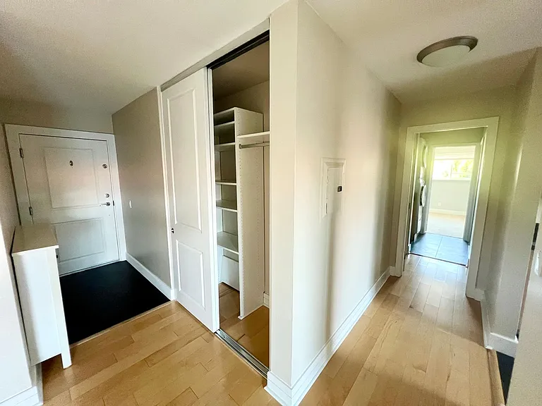 836 W Pennsylvania W #205 — Photo 17