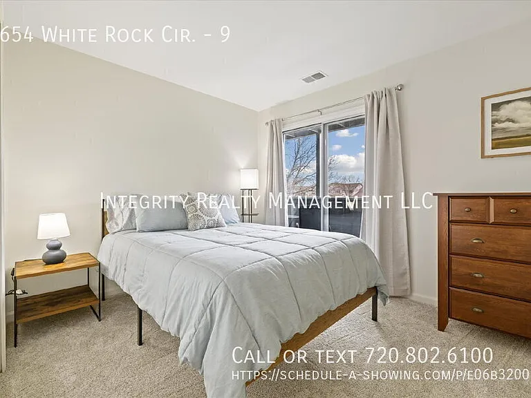 4654 White Rock Cir #9 — Photo 23