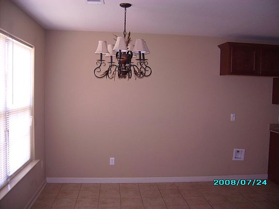 3rd image of 115 Derby Shire Pl