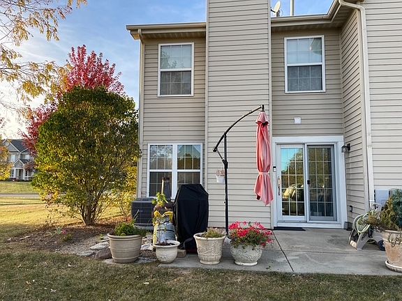 2nd image of 601 Blue Springs Dr