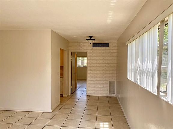 5th image of 2309 S Federal Hwy APT 1