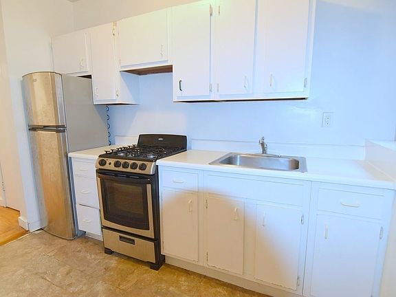 4th image of 115 W 106th St #4BB