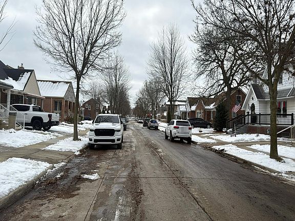 4th image of 4550 Korte St