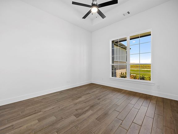 3rd image of 152 Aanya Ln