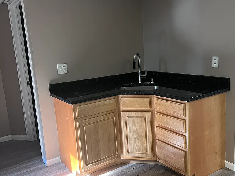 1800 Stone Manor Cir — Photo 17