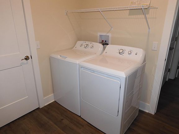 3rd image of 5780 Van Dorn Pl