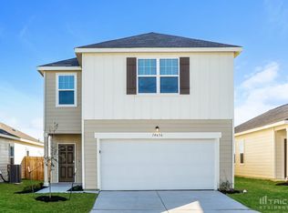 14636 Maple Ter, San Antonio, TX 78253