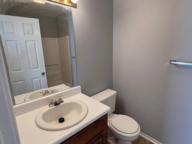Main bathroom