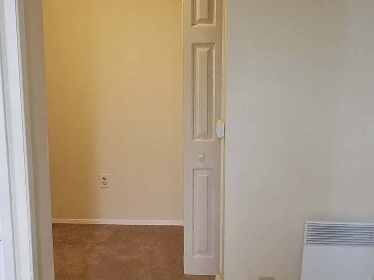 5037 Brooklyn Ave NE #A — Photo 6