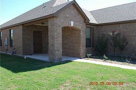 1st image of 1033 Hyde Park Dr