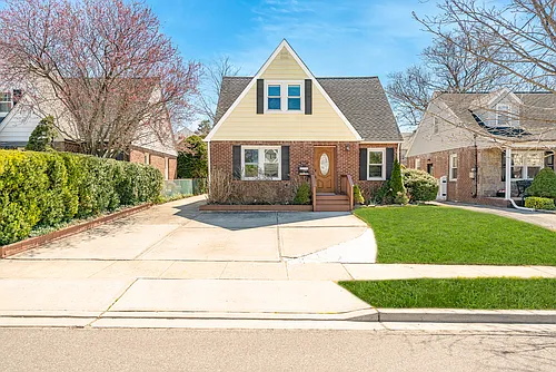 14 Milton Ct Photo 1