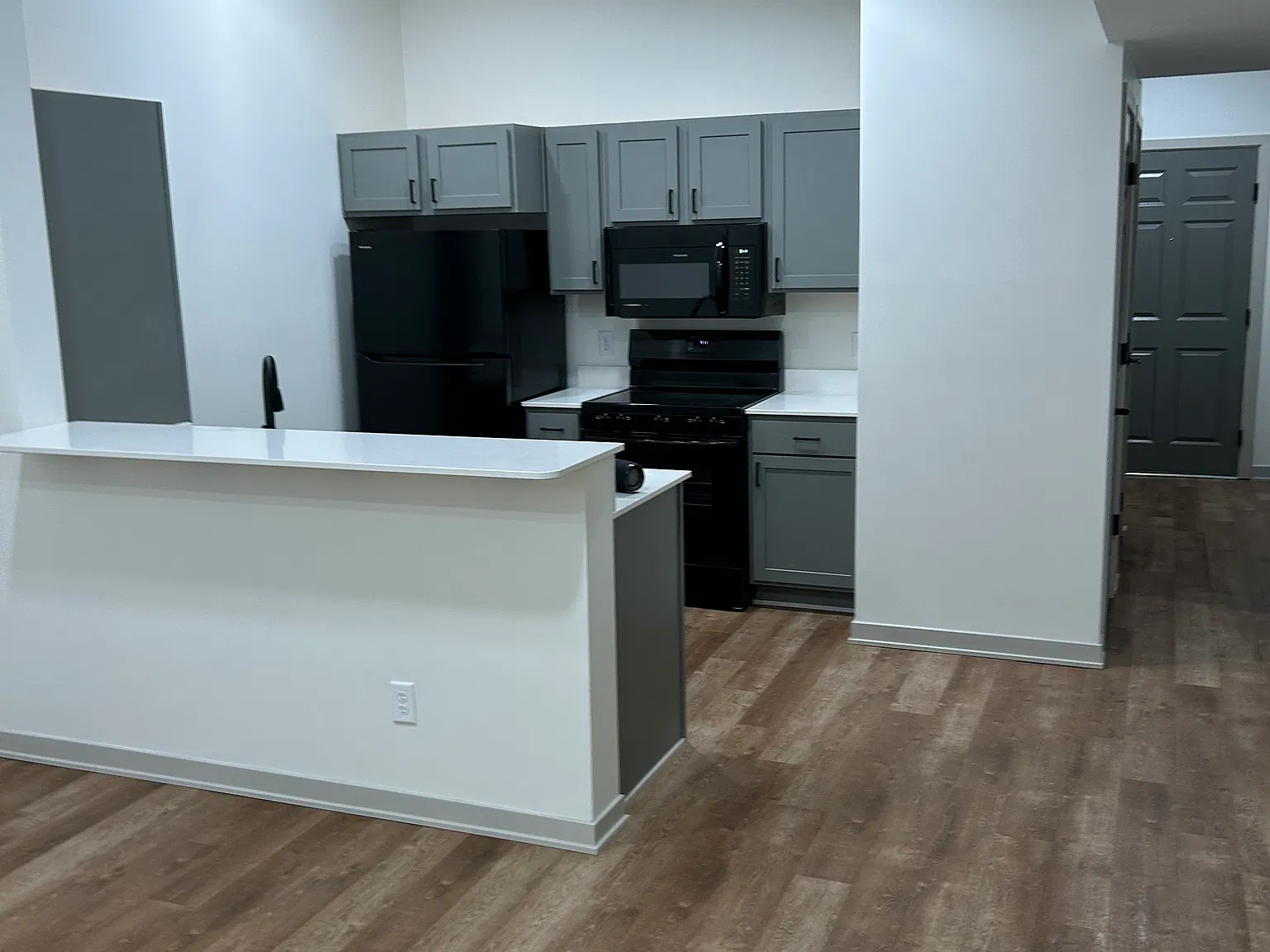 2 bed, $1,110 — Photo 4