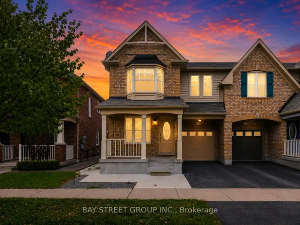 884 McEwan Dr, Milton, ON L9T 6P5