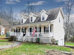44 Dunigan Dr, Hendersonville, NC 28791