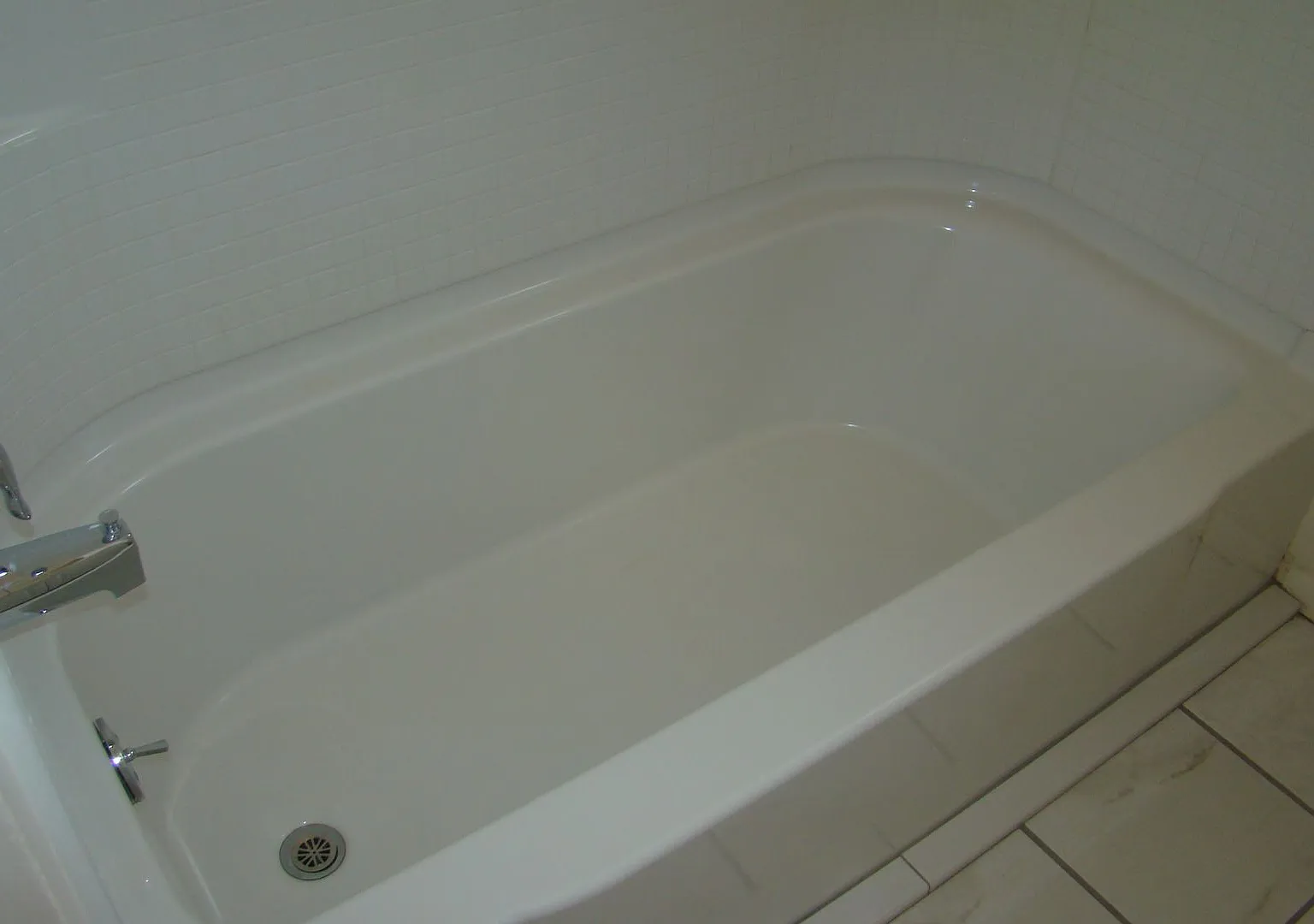 Southside cutie, 2bd/1ba available now! — Photo 4