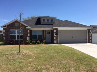 208 Legacy Dr, Barling, AR 72923
