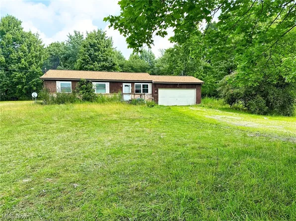 3640 Us Route 422 Rd NW, Southington, OH 44470