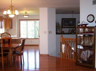351 Cardinal Dr, Mankato, MN 56001