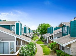 Casa Azul Townhomes, Houston, TX 77035