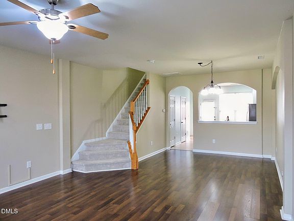 3rd image of 100 Stratford Lakes Dr Unit 322