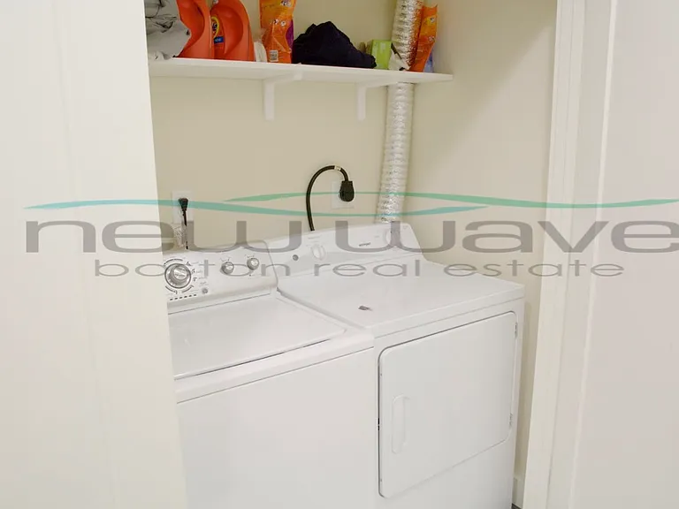 1 Oswald St #1 — Photo 11