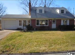 8 Round Hill Rd, Camp Hill, PA 17011