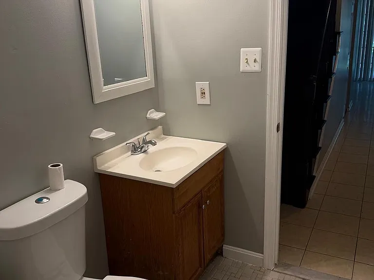 8108 Sandy Spring Rd — Photo 18