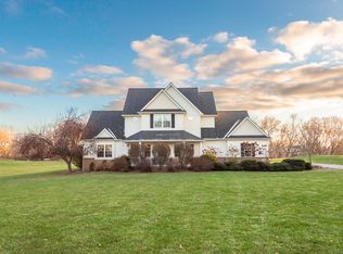 5628 Deer Run Ln, Dexter, MI 48130