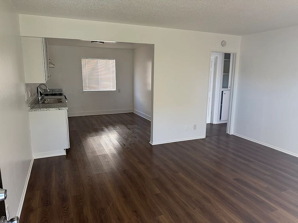 1st image of 14505 Alburtis Ave #1