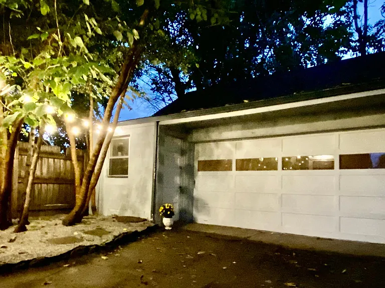 2059 May Ave — Photo 33