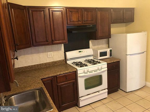 4th image of 2523 S 16th St