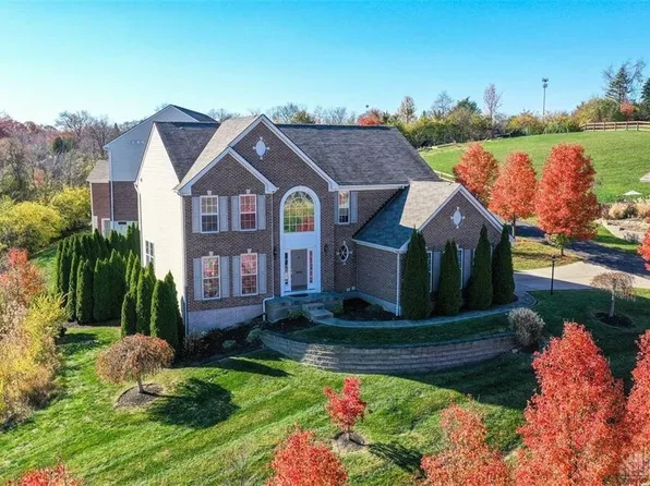 4899 Blue Meadow Ln, Cincinnati, OH 45251