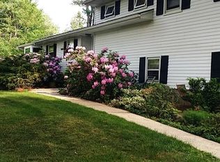 61 Circle Dr, Millington, NJ 07946