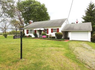 2483 Mahoning Dr W, Lehighton, PA 18235