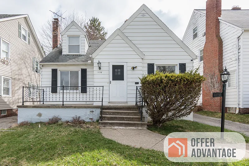 5251 Homewood Ave photo 1