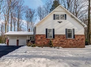 124 Munro Dr, Camillus, NY 13031
