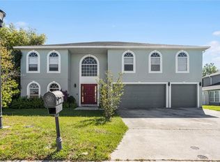 100 Shaddock Dr, Auburndale, FL 33823