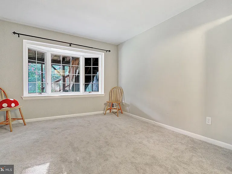 2108 48th St NW — Photo 34