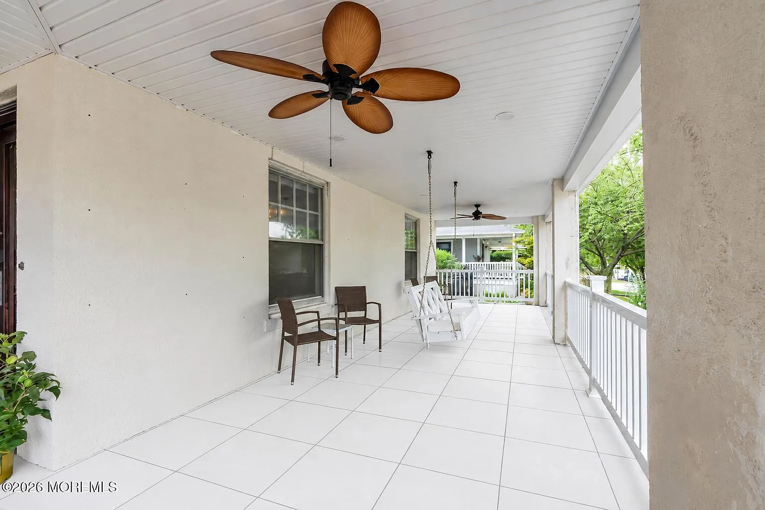 3 bed, 1.5 bath, 2581 sqft, $4,200 — Photo 3