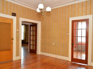 903 19th St #2, Watervliet, NY 12189