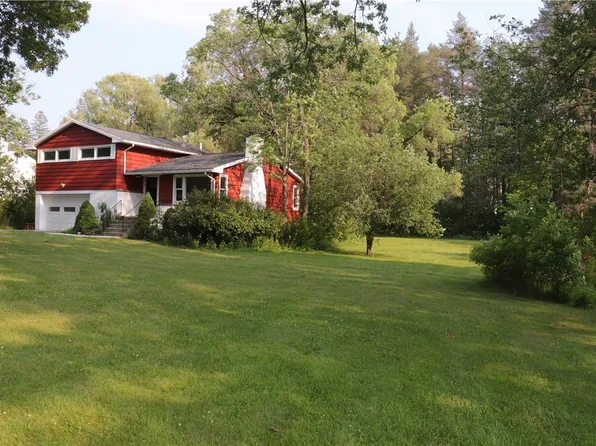 209 Texas Ln, Ithaca, NY 14850